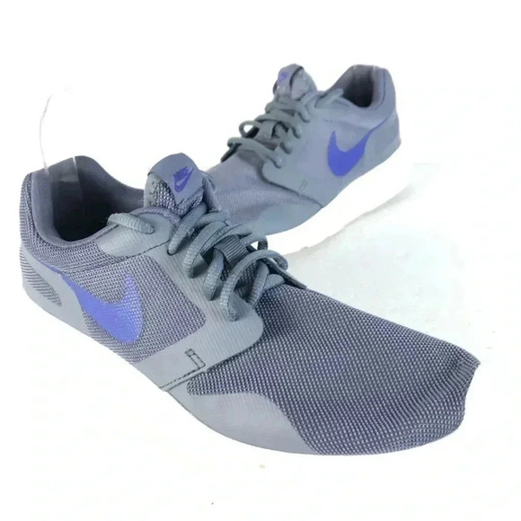 Nike Shoes - Nike sneakers